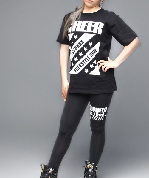 CHEER(チアー)の「ダイアゴナルスタープリントバックロゴBIGTEE(Tシャツ/カットソー・レディース・ホワイト/ブラック・M/S/L)」の5枚目の写真