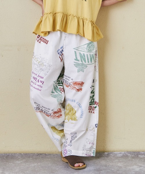 CUBE SUGAR（キューブシュガー）の「綿ソフトボイル総柄プリントギャザーパンツ（その他パンツ・レディース・ブラック系その他/ホワイト系その他/ベージュ系その他/ブルー系その他・M）」の2枚目の写真