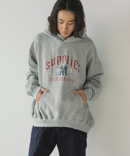 送料関税込【VETEMENTS】オーバル ロゴ フーディ パーカー Vetements / オーバル ロゴ フーディ パーカー