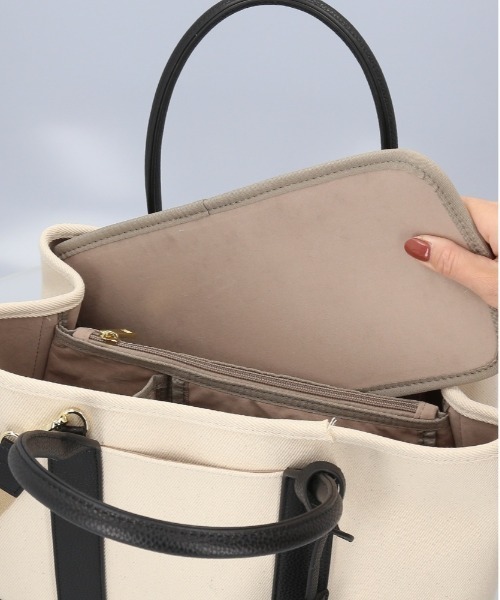 cache cache(カシュ カシュ)の「cache cache カシュカシュ ショルダー付きキャンバストート大(トートバッグ・レディース・ブラック/ライトイエロー/ブラック×ブラック/その他・FREE)」の17枚目の写真
