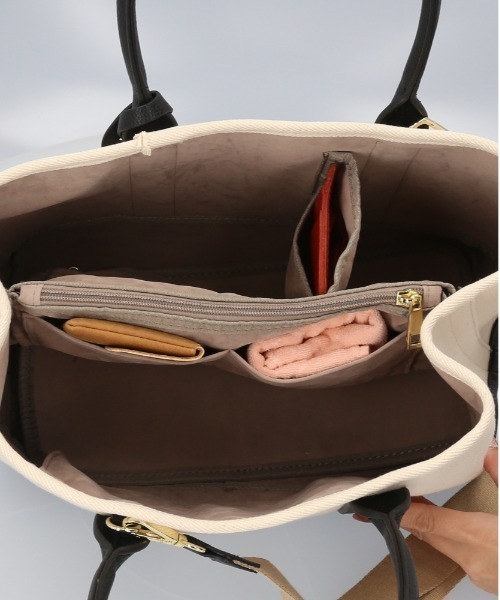 cache cache(カシュ カシュ)の「cache cache カシュカシュ ショルダー付きキャンバストート大(トートバッグ・レディース・ブラック/ライトイエロー/ブラック×ブラック/その他・FREE)」の9枚目の写真