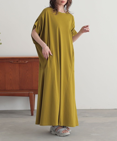 n'OrLABEL(ノアールレーベル)の「【接触冷感】変形ドルマンカットワンピース(ワンピース・レディース・ブルー/チャコール/イエロー/ブラック・FREE)」の4枚目の写真