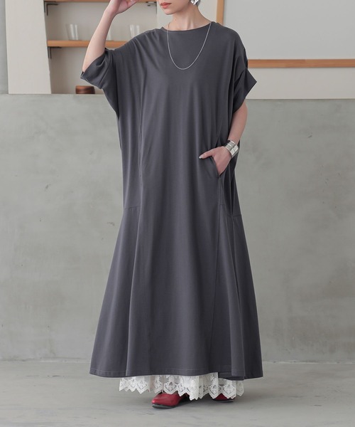 n'OrLABEL(ノアールレーベル)の「【接触冷感】変形ドルマンカットワンピース(ワンピース・レディース・ブルー/チャコール/イエロー/ブラック・FREE)」の19枚目の写真