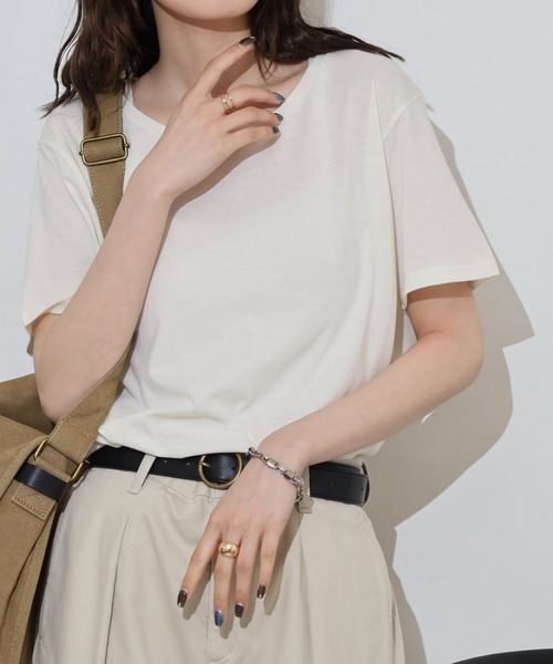 TRUSS（トラス）の「TRUSS ｿﾌﾄｽﾘﾑTｼｬﾂ（Tシャツ/カットソー・レディース・ブラック/ヘザーグレー/ナチュラル/ホワイト/ピンク系/ネイビー/チャコール・S/L/M/XS/XL）」の5枚目の写真