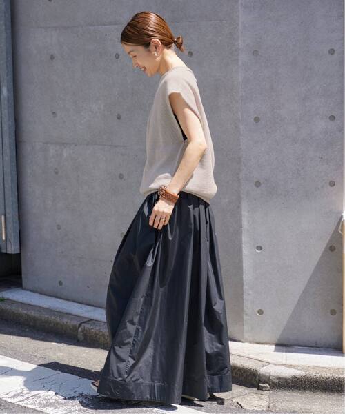 IENA(イエナ)の「《追加》コットンギマ フレンチプルオーバー(ニット/セーター・レディース・サックスブルー/ベージュ・FREE)」の22枚目の写真