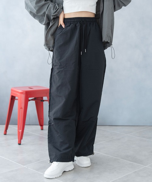 Asterellivi（アステレリビ）の「ウエストゴム ワイドパンツ（その他パンツ・レディース・ピンク/ホワイト/チャコールグレー/ブラック・M/L）」の2枚目の写真