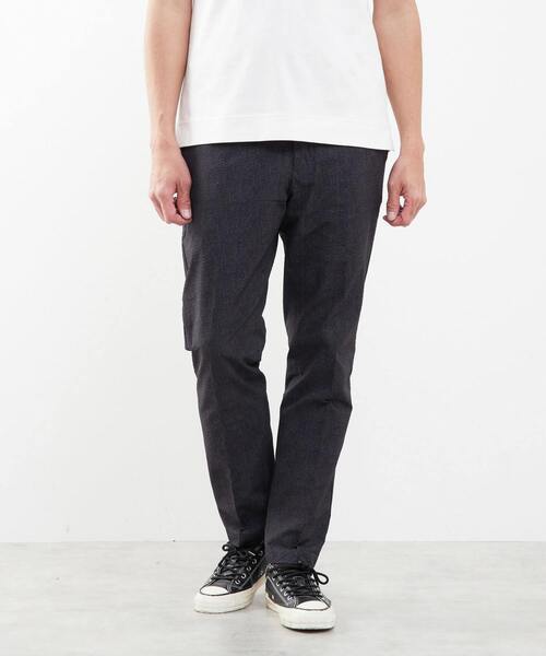 MEN'S MELROSE(メンズメルローズ)の「プリントテックサッカーコンフォートパンツ(セットアップ可)(スラックス・メンズ・ネイビー/チャコールグレー/ライトグレー・3/4/2/5)」の1枚目の写真