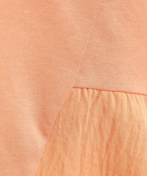 grove（グローブ）の「【UV・冷感】布帛使いフレアーTシャツ（Tシャツ/カットソー・レディース・オフホワイト/ブラック/ブルーグリーン/オレンジ・02/03/01/04/05）」の16枚目の写真