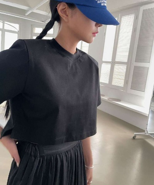 FREE STYLISTS(フリー スタイリスト)の「YUGA_YGMC Gauze fabric half sheer skirt(スカート・レディース・ブラック/ブルー/ホワイト・FREE)」の9枚目の写真