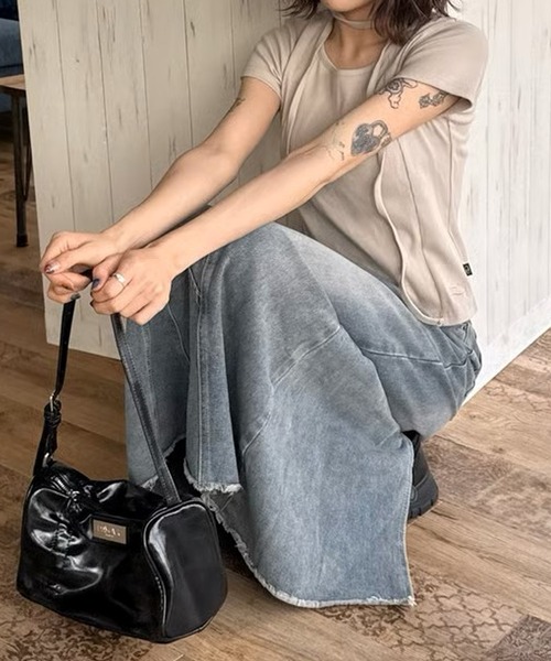 DAYDAY(デイデイ)の「スピンロゴリブトップス(Tシャツ/カットソー・レディース・モカ/ブラック・L/M)」の3枚目の写真