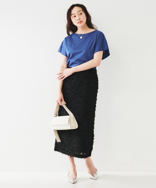 UNTITLED（アンタイトル）の「ラッフルスリーブプルオーバー（Tシャツ/カットソー・レディース・オフホワイト/チャコールグレー/ブルー/ブラック/ブラウン系その他・02）」の21枚目の写真