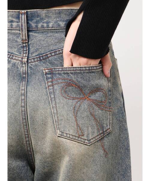 EMODA（エモダ）の「アートステッチワイドルーズジーンズ（デニムパンツ・レディース・インディゴブルー/ライトブルー・MEDIUM/SMALL）」の4枚目の写真