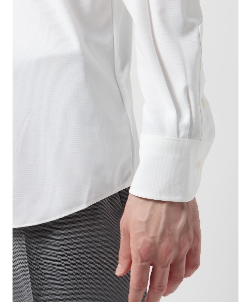 SUIT SQUARE(スーツスクエア)の「涼しい最高シャツ 長袖ワイシャツ ノンアイロンジャージー ボタンダウンカラー ドレスシャツ(ビジネスシャツ・メンズ・ホワイト系/ブルー系・首回り43cm-裄丈90cm/首回り45cm-裄丈86cm/首回り37cm-裄丈80cm/首回り37cm-裄丈84cm/首回り39cm-裄丈82cm/首回り39cm-裄丈86cm/首回り41cm-裄丈84cm/首回り41cm-裄丈88cm/首回り43cm-裄丈86cm)」の8枚目の写真
