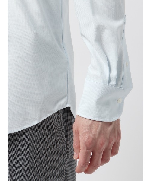SUIT SQUARE(スーツスクエア)の「涼しい最高シャツ 長袖ワイシャツ ノンアイロンジャージー ボタンダウンカラー ドレスシャツ(ビジネスシャツ・メンズ・ホワイト系/ブルー系・首回り43cm-裄丈90cm/首回り45cm-裄丈86cm/首回り37cm-裄丈80cm/首回り37cm-裄丈84cm/首回り39cm-裄丈82cm/首回り39cm-裄丈86cm/首回り41cm-裄丈84cm/首回り41cm-裄丈88cm/首回り43cm-裄丈86cm)」の14枚目の写真