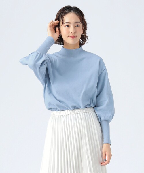 BEAMS HEART（ビームスハート）の「【2色展開】ふっくら袖 ハイネック ニット（ニット/セーター・レディース・サックスブルー/ブラック/グレー/オフホワイト・FREE）」の4枚目の写真