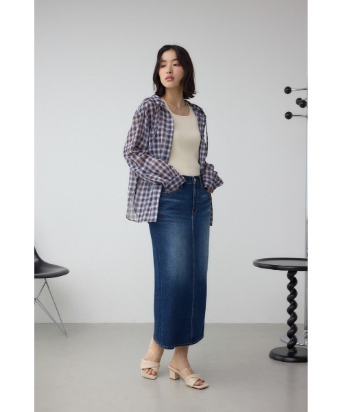 AZUL by moussy（アズールバイマウジー）の「C/T冷感サイドゴムデニムスカート（デニムスカート・レディース・ブルー/ダークブルー・SMALL/MEDIUM/LARGE）」の12枚目の写真