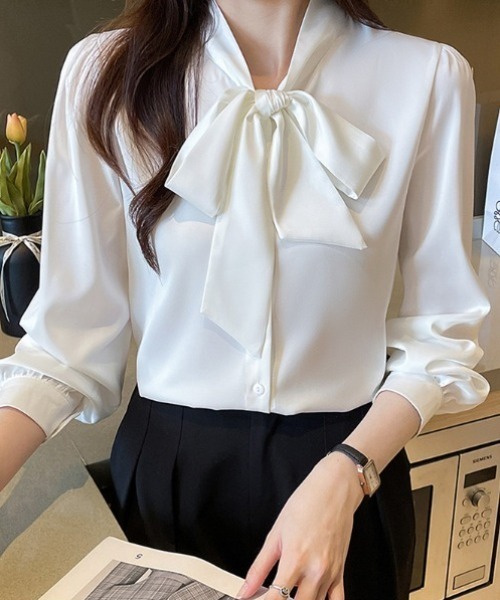 yuue' ( wear )(ユーイ)の「オフィス、プライベート、オケージョンにも◎ボウタイリボン長袖ブラウス(シャツ/ブラウス・レディース・ブルー/ホワイト/ベージュ・FREE)」の16枚目の写真