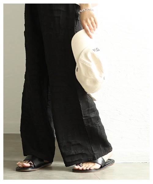 Sawa a la mode（サワアラモード）の「ジャガードセミワイドパンツ（その他パンツ・レディース・ブラック/アイボリー・FREE）」の10枚目の写真