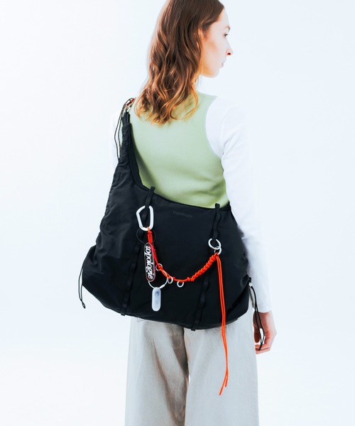 Cloud Hobo Medium 【バッグ単体】（ハンドバッグ）｜Topologie