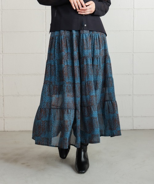 Bou Jeloud(ブージュルード)の「柄ティアードスカート(スカート・レディース・ブルー/ベージュ・38)」の16枚目の写真