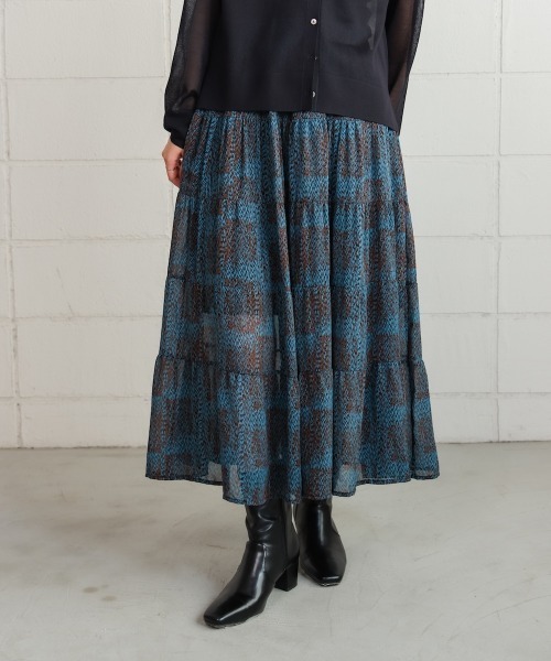Bou Jeloud(ブージュルード)の「柄ティアードスカート(スカート・レディース・ブルー/ベージュ・38)」の19枚目の写真