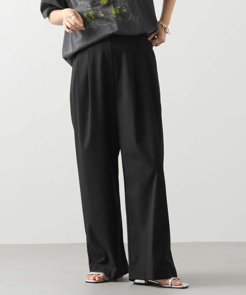 Gready Brilliant(グレディブリリアン)の「ストライプタックワイドパンツ(その他パンツ・レディース・グレー/ブラック・38)」の21枚目の写真