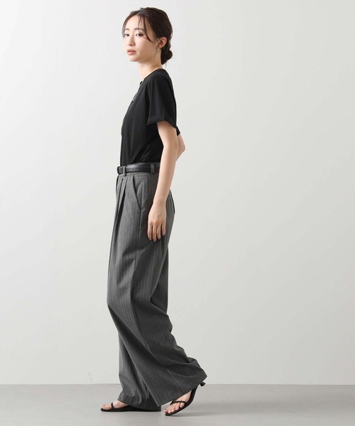 Gready Brilliant(グレディブリリアン)の「ストライプタックワイドパンツ(その他パンツ・レディース・グレー/ブラック・38)」の5枚目の写真