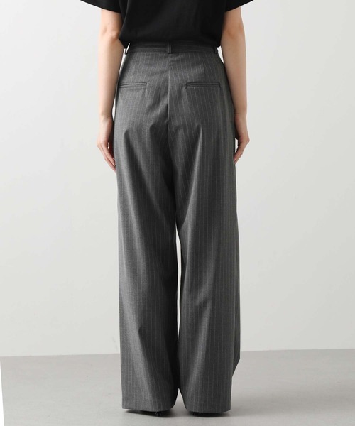 Gready Brilliant(グレディブリリアン)の「ストライプタックワイドパンツ(その他パンツ・レディース・グレー/ブラック・38)」の9枚目の写真