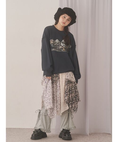 merry jenny（メリージェニー）の「floralイレギュラーヘムミディスカート（スカート・レディース・ブラック/アイボリー・FREE）」の7枚目の写真