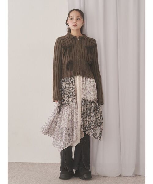 merry jenny（メリージェニー）の「floralイレギュラーヘムミディスカート（スカート・レディース・ブラック/アイボリー・FREE）」の22枚目の写真