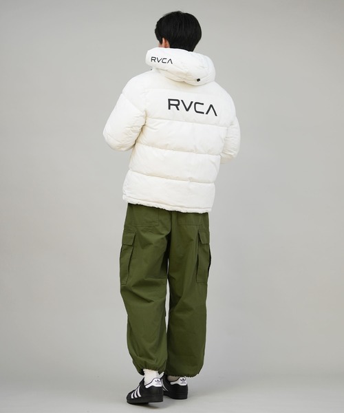 RVCA（ルーカ）の「RVCA/ルーカ パフジャケット ブランドロゴ BF042-760（その他アウター・メンズ・ブラック/ホワイト/ブラウン系カモフラージュ・S/M/L）」の8枚目の写真