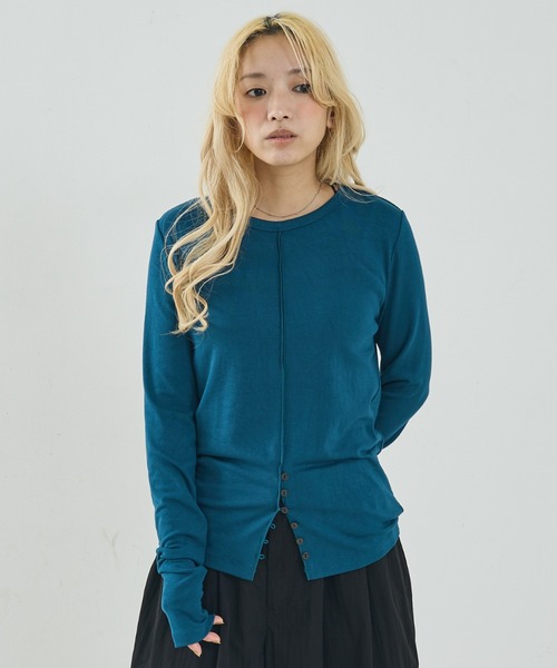 NOMINE（ノミネ）の「フロントラインスリット ロンT（Tシャツ/カットソー・レディース・ブラック/チャコールグレー/レッド/ブルー/ブラウン・フリー）」の9枚目の写真