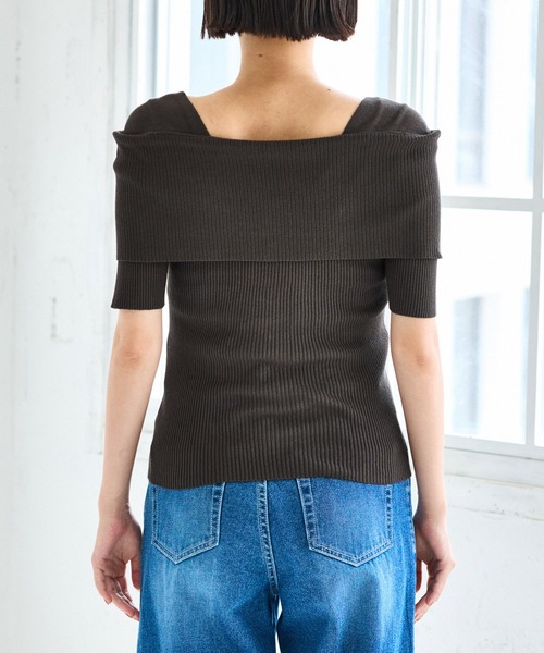VIS(ビス)の「ビックカラーオフショルハーフスリーブニット(ニット/セーター・レディース・レッド/ベージュ/チャコールグレー・FREE)」の17枚目の写真