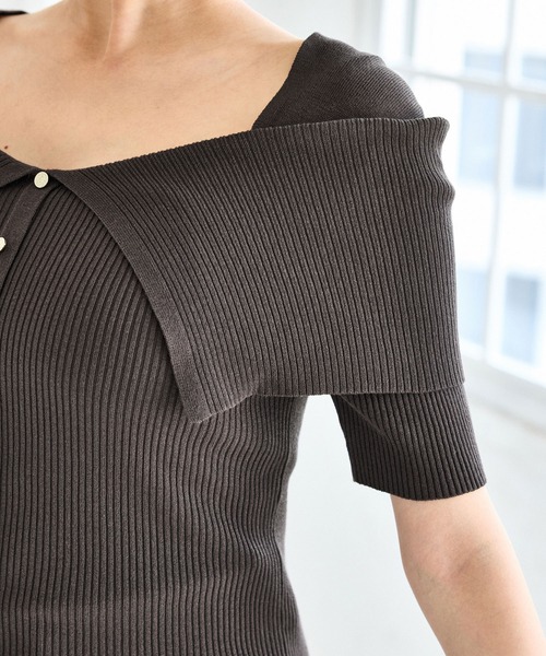 VIS(ビス)の「ビックカラーオフショルハーフスリーブニット(ニット/セーター・レディース・レッド/ベージュ/チャコールグレー・FREE)」の19枚目の写真