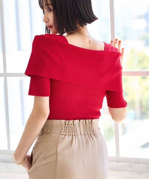 VIS(ビス)の「ビックカラーオフショルハーフスリーブニット(ニット/セーター・レディース・レッド/ベージュ/チャコールグレー・FREE)」の8枚目の写真