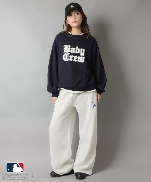 MLB(メジャーリーグベースボール)の「【MLB/メジャーリーグベースボール】裏毛ワイドパンツ / スウェットパンツ / ストレートタイプ /セットアップ対応(スウェットパンツ・レディース・ホワイト/オートミール/グレー/ブラック/ネイビー・ONESIZE)」の17枚目の写真