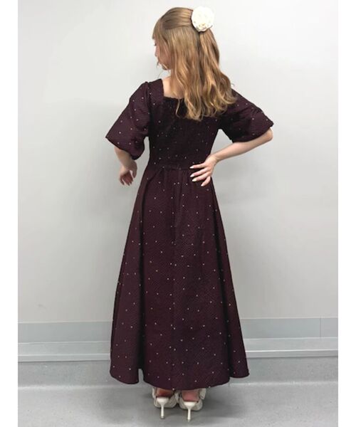 CALNAMUR（カルナムール）の「HEART PRINT RIBBON OP／ハートプリントリボンワンピース（ワンピース・レディース・モカ/ホワイト・SMALL/MEDIUM）」の12枚目の写真