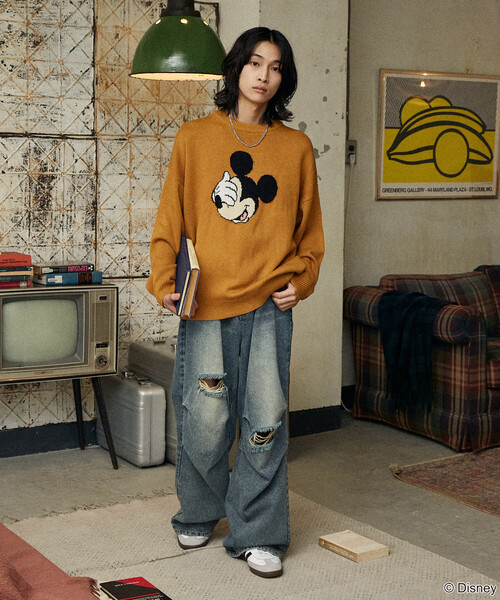 Disney（ディズニー）の「PUBLUX/パブリュクス 別注 MICKEY MOUSE FACE KNIT/ミッキーマウスジャガードニット(限定展開)（ニット/セーター・メンズ・イエロー/チャコールグレー/ライトグレー・SMALL/MEDIUM/LARGE）」の10枚目の写真