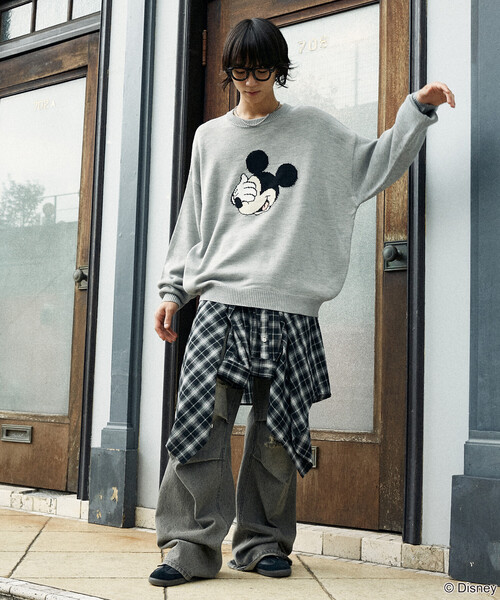 Disney（ディズニー）の「PUBLUX/パブリュクス 別注 MICKEY MOUSE FACE KNIT/ミッキーマウスジャガードニット(限定展開)（ニット/セーター・メンズ・イエロー/チャコールグレー/ライトグレー・SMALL/MEDIUM/LARGE）」の20枚目の写真