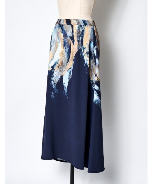 RUMCHE（ラムシェ）の「Wing Panel Print Skirt / ウィングパネルプリントスカート（スカート・レディース・ネイビー/ライトグレー・SMALL）」の15枚目の写真