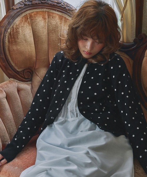 Unblend（アンブレンド）の「【Unblend】ドット柄ジャガードニットカーディガン（カーディガン/ボレロ・レディース・ブラック/ネイビー/グレー・FREE）」の4枚目の写真