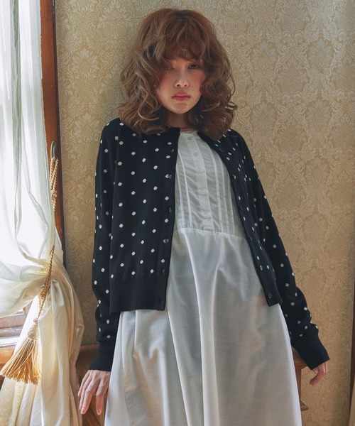 Unblend（アンブレンド）の「【Unblend】ドット柄ジャガードニットカーディガン（カーディガン/ボレロ・レディース・ブラック/ネイビー/グレー・FREE）」の8枚目の写真