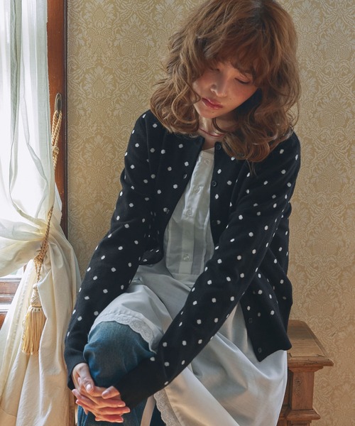 Unblend（アンブレンド）の「【Unblend】ドット柄ジャガードニットカーディガン（カーディガン/ボレロ・レディース・ブラック/ネイビー/グレー・FREE）」の9枚目の写真