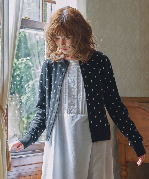 Unblend（アンブレンド）の「【Unblend】ドット柄ジャガードニットカーディガン（カーディガン/ボレロ・レディース・ブラック/ネイビー/グレー・FREE）」の12枚目の写真