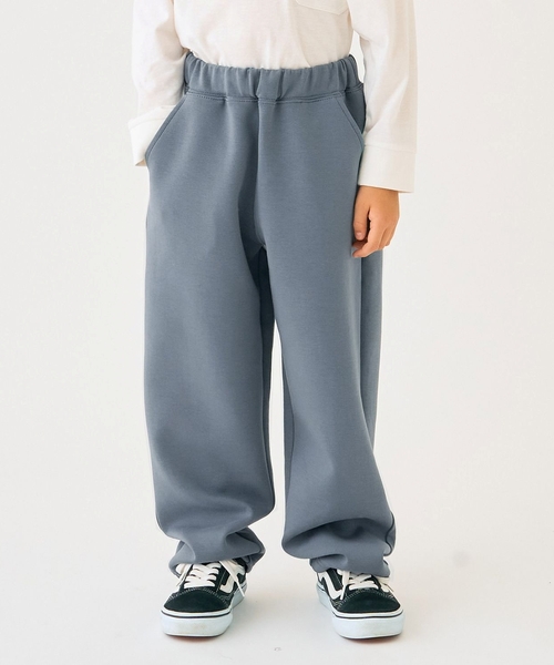 minimal(ミニマル)の「【楽らく】アソートテーパードパンツ(その他パンツ・キッズ・ベージュ/カーキ/ブラック/ネイビー/ブルーグレー/チャコール・140cm/130cm/120cm/100cm/90cm/110cm)」の3枚目の写真