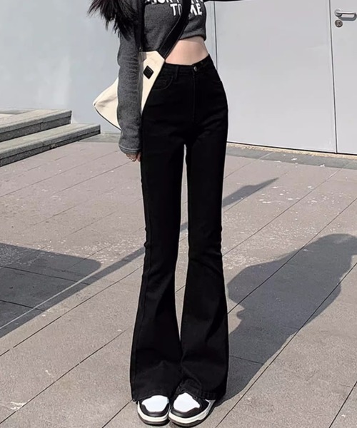 cammie(キャミー)の「ハイウエストフレアパンツ(その他パンツ・レディース・ブラック・L/M)」の4枚目の写真