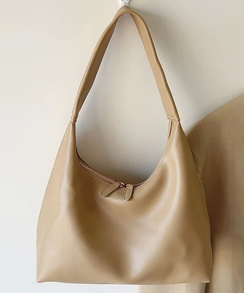 LA VORAGINE(ラ ヴォラジネ)の「ワンハンドルハーフムーン ラウンドショルダーバッグ(ショルダーバッグ・レディース・ベージュ/ホワイト/ブラウン/ブラック・FREE)」の10枚目の写真