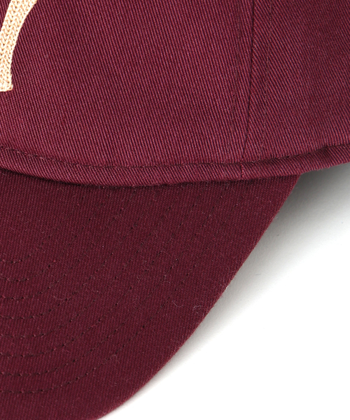 NEW ERA（ニューエラ）の「NEW ERA / ニューエラ 別注 9TWENTY(TM) ハードウォッシュ Yankees WINE（キャップ・メンズ・ボルドー・FREE）」の3枚目の写真