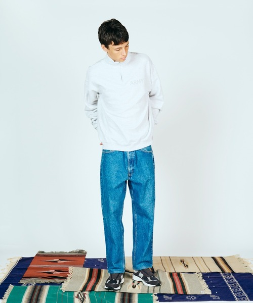 JERZEES(ジャージーズ)の「JERZEES / ジャージーズ ARMY STAND QUARTER-ZIP SWEAT アーミー プリント ハーフジップ スウェット(スウェット・メンズ・ライトグレー/ブラック・MEDIUM/LARGE/X-LARGE)」の3枚目の写真
