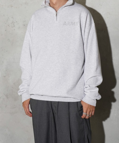 JERZEES(ジャージーズ)の「JERZEES / ジャージーズ ARMY STAND QUARTER-ZIP SWEAT アーミー プリント ハーフジップ スウェット(スウェット・メンズ・ライトグレー/ブラック・MEDIUM/LARGE/X-LARGE)」の8枚目の写真